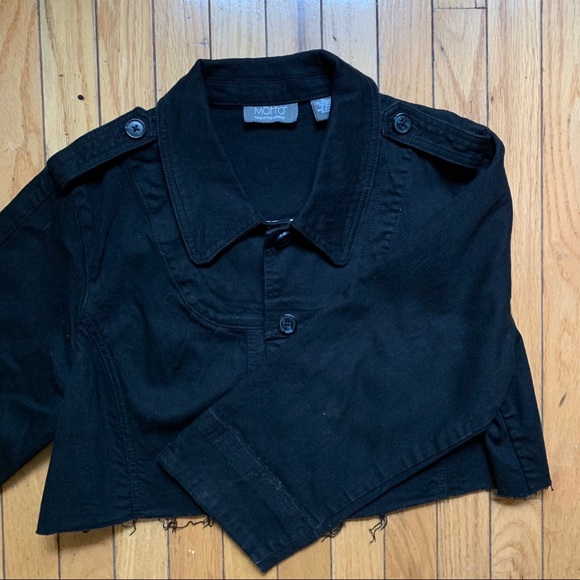 Cropped black jacket - Picture 5 of 7